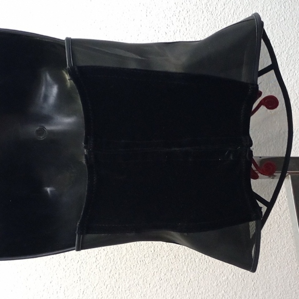 Bustier - Picture 2 of 5